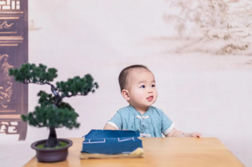 葫芦岛宝宝被跳蚤咬了 葫芦岛宝宝被跳蚤咬了